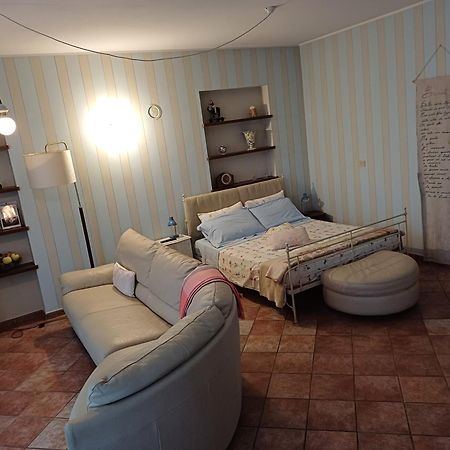 Bed and Breakfast Il Germano Reale à Alba  Chambre photo