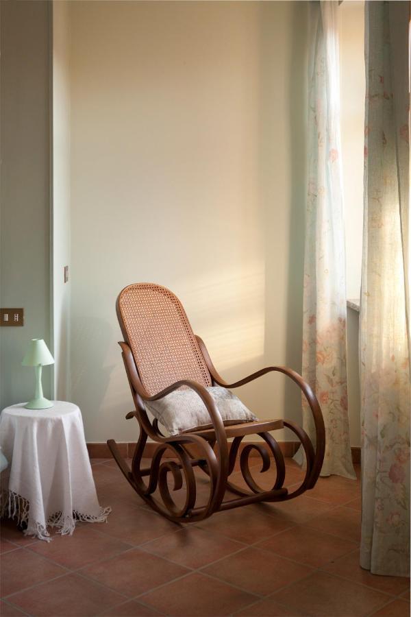 Bed and Breakfast Il Germano Reale à Alba  Extérieur photo